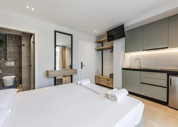 公寓 Ionian Sol By Pikhost